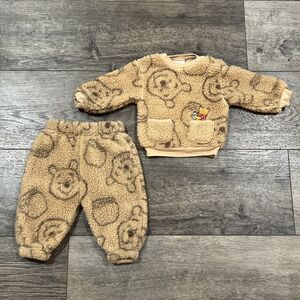 Disney Baby Winnie the Pooh Faux Shearling Fleece Top and Bottom Set 3-6 Months